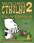 
						Ah, nojentos! Vocês amaram tanto o Munchkin Cthulhu, que nós levaremos mais loucura Munchkin para sua casa!<br />
<br />
Munchkin Cthulhu 2: Call of Cowthulhu coloca os Grandes Antigos para o pasto, no estilo de Munchkin! Neste suplemento de 56 cartas você vai encontrar:<br />
??? Mais monstros! Hog-Sothoth, Sheep Ones, Shoggoats - até mesmo o Cowthulhu!<br />
??? Mais whackers! <br />
??? Um novo tipo de carta - Loucura! Estas são jogadas como Maldições, mas toda loucura tem suas vantagens também!<br />
<br />
E mais de tudo do resto. A vida no campo nunca mais será o mesmo.<br />
					
				 -  Jogos Temáticos -  Jogo de Cartas; Horror; Humor; Luta -  Negociação; Jogadores com Diferentes Habilidades; Jogadores com Diferentes Habilidades