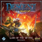 
						Lair of the Wyrm é a primeira expansão que apresenta novos heróis, classes, monstros, missões, e muito mais para Descent: Journeys in the Dark Second Edition. <br />
Agora os Heróis podem descobrir salas secretas e investigar rumores suspeitos, enquanto o Overlord equipa-se com truques mortais nunca vistos antes.<br />
Lair of the Wyrm apresenta cinco novas missões que podem ser jogadas individualmente ou usadas como complemento de uma campanha maior. Com objetivos diversos como resgate de sobreviventes de uma pousada em chamas e proteger minérios valiosos de uma Ettin gananciosa, Lair of the Wyrm fornece novos desafios para aventuras.<br />
Além disso, Lair of the Wyrm traz dois novos heróis para a luta contra as forças do mal. Reynhart o Digno é um guerreiro destemido, cuja valentia em combate significa que ele raramente comete erros. Enquanto isso, o Alto Mago Quellen é um mestre do corpo e da mente, e é capaz de se recuperar rapidamente de esforços que assolam os homens menores.<br />
Mas, mesmo com os heróis de Terrinoth ganhando novos aliados e novas táticas, seu grande inimigo silenciosamente cresce em poder.<br />
Além da Rainha Wyrm,  uma temível Dragon Lord aparentemente formada a partir de chama solidificada, o Overlord ganha dois novos monstros: Imps de fogo, travessos e destrutivos, e sentinelas voadores híbridos:  meio-dragão, monstruosidades com uma tendência cruel para atacar os fracos.<br />
Novas vantagens do Overlord não estão limitadas aos seus asseclas. Sua nova classe disponível, Punisher, com habilidades como Explorando Fraquezas, a classe Punisher fará com que os jogadores herói recuem com medo toda vez que algo parece seguir o seu caminho.<br />
					
				 -  Jogos Temáticos -  Aventura; Jogo de Dados; Exploração; Fantasia -  Jogadores com Diferentes Habilidades; Jogo em Equipe; Ordem de Fases Variável; Rolagem de Dados