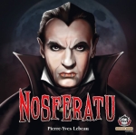 
						Em 1887, um vampiro desperta e busca saciar sua sede de sangue. Bravos homens e mulheres se aliam para destruí-lo. Eles terão de frustrar a trama de Renfield, seu fiel servo.<br />
<br />
Nosferatu é um jogo que mistura tática, trabalho em equipe e uma boa dose de blefe!<br />
<br />
De um lado estão o vampiro e seu fiel aliado, Renfield, tentando manipular os outros jogadores a fim de transformá-los em presas fáceis para o bebedor de sangue!<br />
<br />
Do outro, estão os caçadores usando toda sua astúcia na tentativa de descobrir quem é o vampiro para poder, no momento certo, cravar a estaca ancestral em seu coração???					
				 -  Jogos Festivos; Jogos Familiares -  Blefe; Jogo de Cartas; Náutico; Luta -  Administração de Cartas; Construção de Baralho/Peças; Posicionamento Secreto; Seleção de Cartas